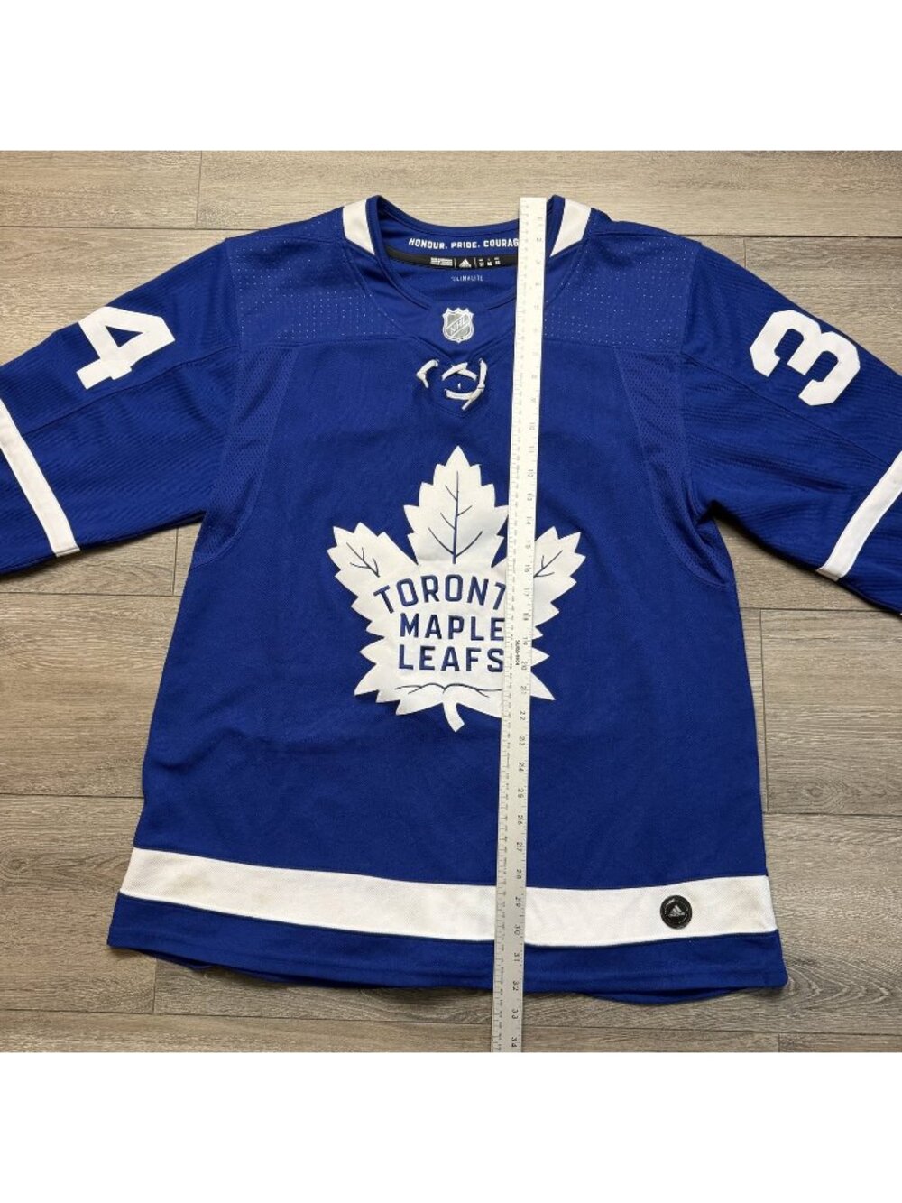 Auston Matthews Toronto Maple Leafs Adidas Home Blue Jersey Size 52 Fight Strap - Picture 6 of 6